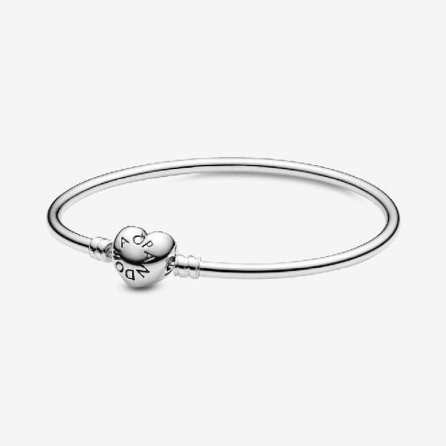 Moments Heart Clasp UK Pandora Bangle